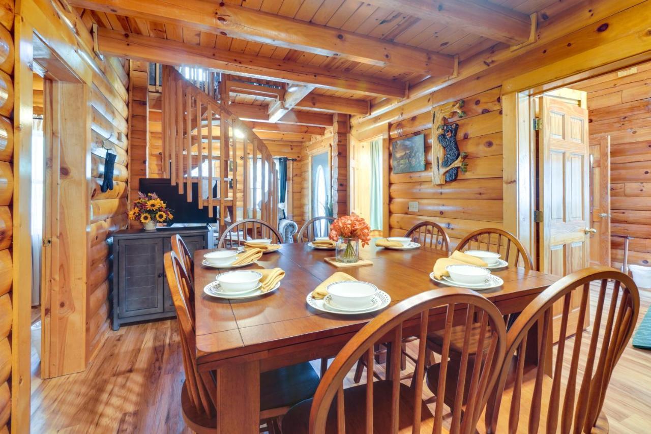 Lovely Gatlinburg Cabin With Private Hot Tub! Dış mekan fotoğraf